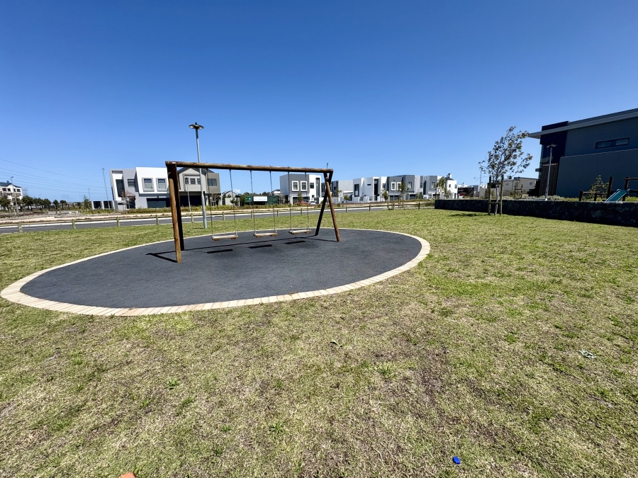 4 Bedroom Property for Sale in Sandown Western Cape